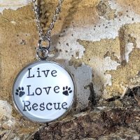 Ketting Cabochon Live Love Rescue