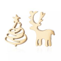 Maak je kerst-outfit compleet met deze leuke kerstboom en rendier oorbellen en kom helemaal in kerstsfeer met deze goudkleurige rvs Oorbellen Kerst Gold.